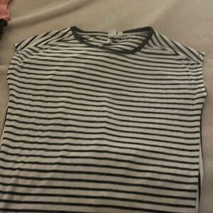 Gap top, dolman sleeves, tie in the back.